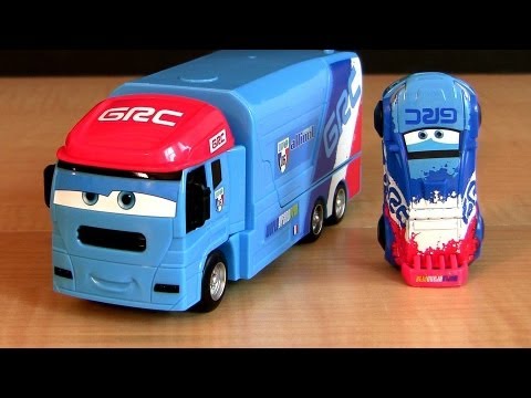 Stunt Racers Raoul Caroule Cars 2 Andre Transporting Transporter toys Truck Hauler Disney Pixar toy