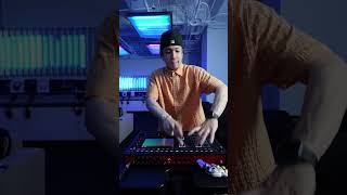 人四 Finger Drumming 手指鼓 | Akai MPC LIVE 3 | #fingerdrumming #手指鼓 #mpc #cover SIK-K &amp; LIL MOSHPIT LOV3