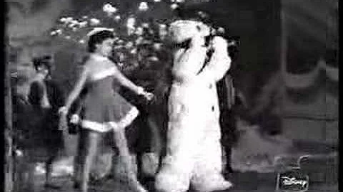 Mickey Mouse Club: "Hap-Hap-Happy Snowman"