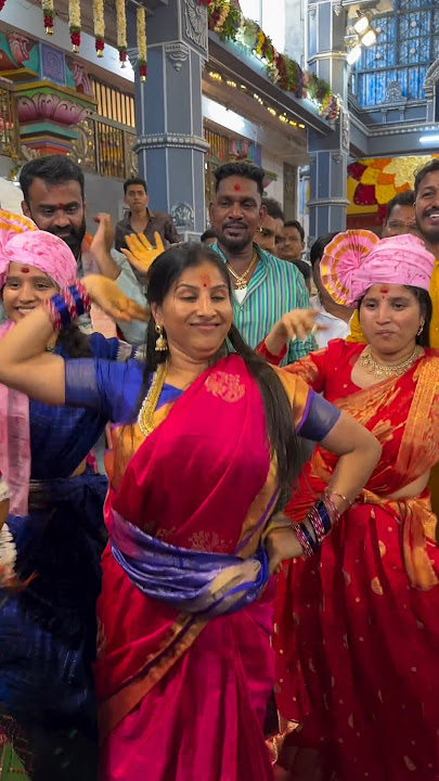 SINGER 🎶🎵 Mangli Teenmaar Dance #mangli #yogitv