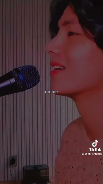 bts V on vlive🎶17 by pink sweat$ #bts #taeyhung #vlive ctto