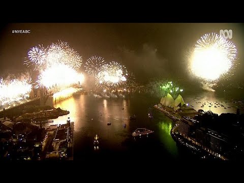 Vídeo: Fogos De Artifício No Porto De Sydney Na Véspera Do Ano Novo - Matador Network