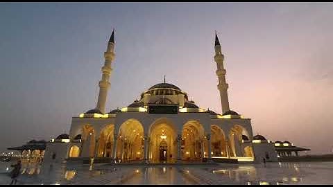 صلاة المغرب من مسجد الشارقة بصوت القارئ || جاويد محمد ||