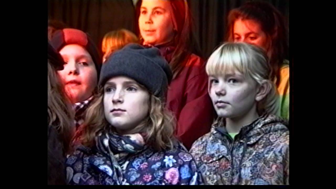 Berlin Buckow Weihnachtsmarkt 1999 - YouTube