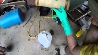 How to remove old gelled gas from a tank