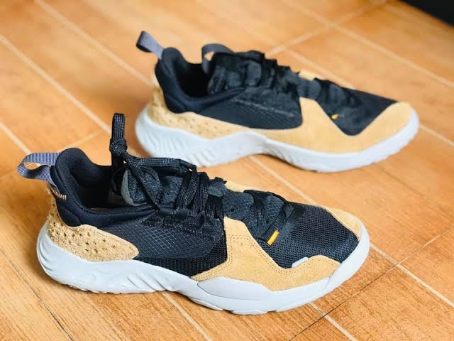 jordan delta black flax