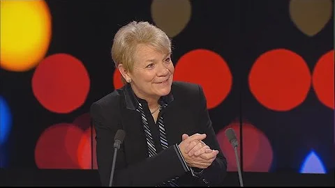 Pioneer of the conductor's podium Marin Alsop sele...