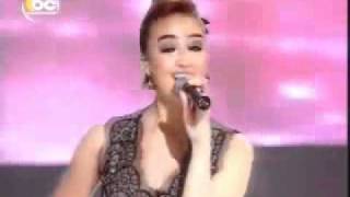 Haifa Wehbe I7sasi beek ft Nina ft Layan Star Academy 2011 Resimi