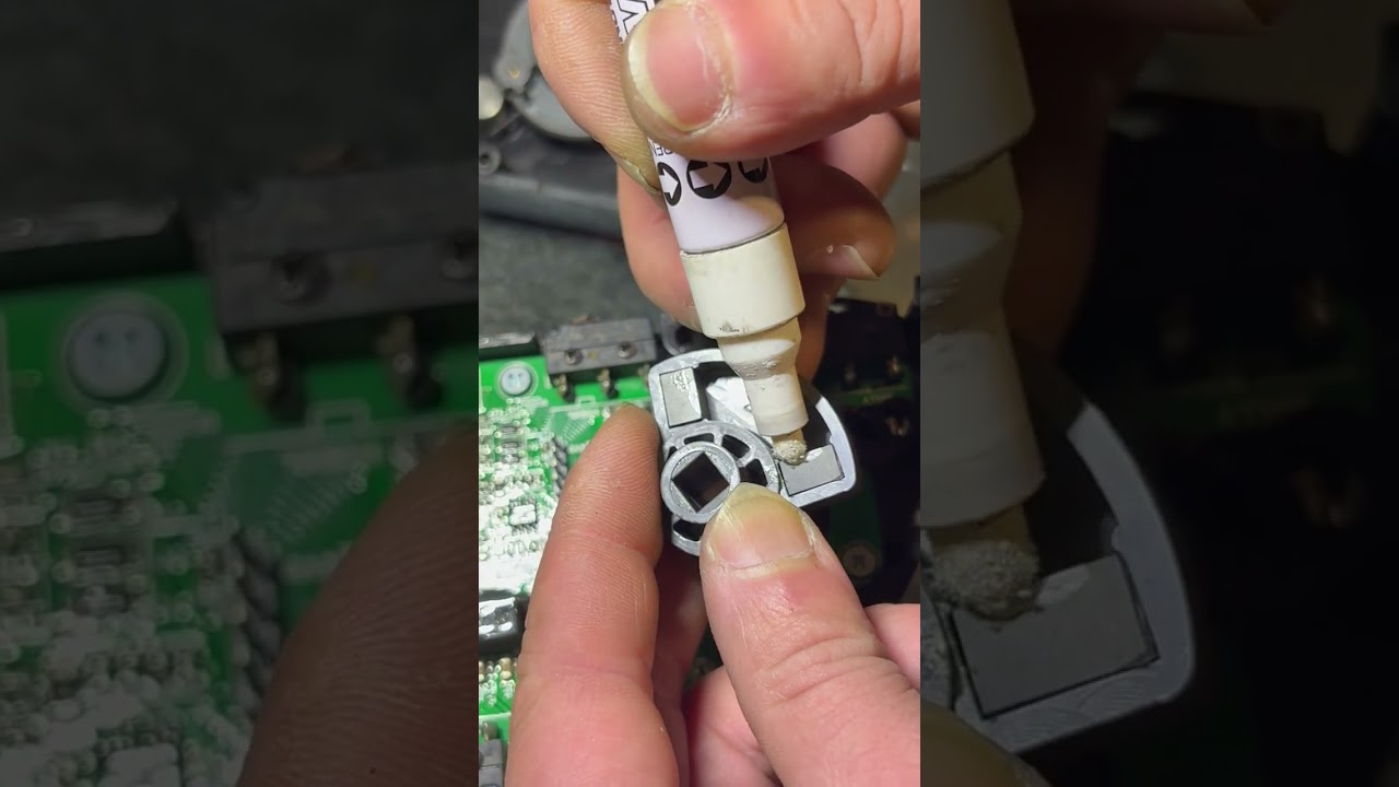 搬運設備『MR15AP升降開關(電位計)』 LINDE 1166 #forkliftservice #diy