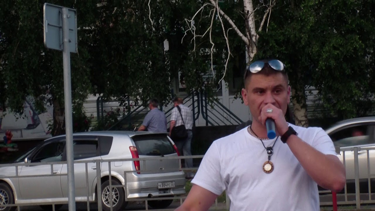 Заз поет на улице Заз поет на улице