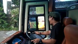 Tukang parkir galak wkwkwk #busmania #omahoblongjogja