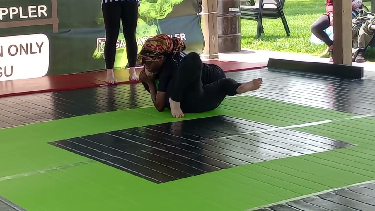 Season 2 Match 17 - Alyson Fisher vs. Naomi Bobbitt