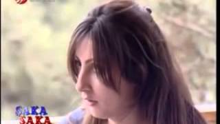 Mustafa Karadeniz Kızı Kafaya Alıyor