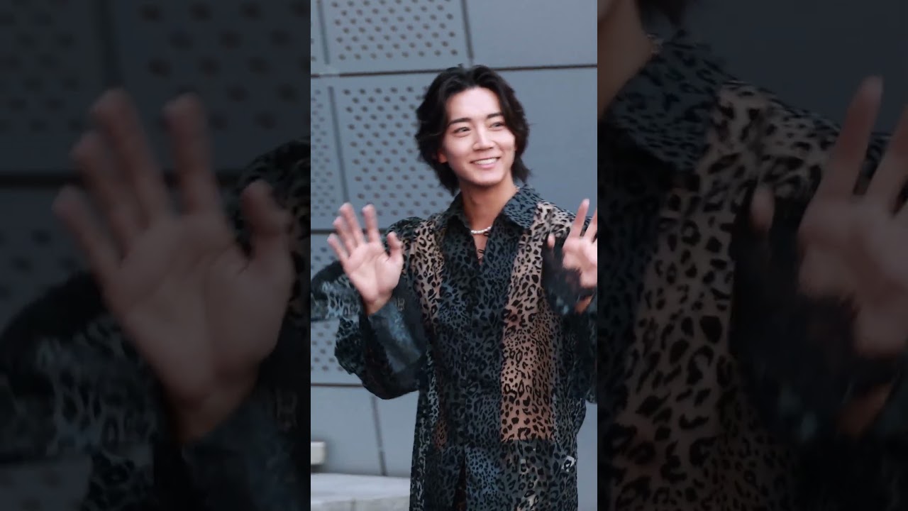 南雲奨馬&濱屋拓斗&鈴木曉&長妻怜央、フォトウォールにハンサムな王子