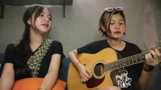 Video-Miniaturansicht von „កំសាក​ Cover By Senmie ft Amily“