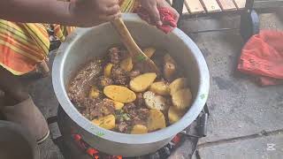 Mama's African pot  makes  beef pilau kachumbari and pilipili ya kukaanga prepared with love 🇰🇪 