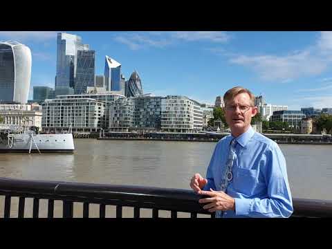 gavin webb tour guide of london