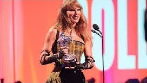 Taylor Swift Ties Beyoncé as Top VMAs Winner!