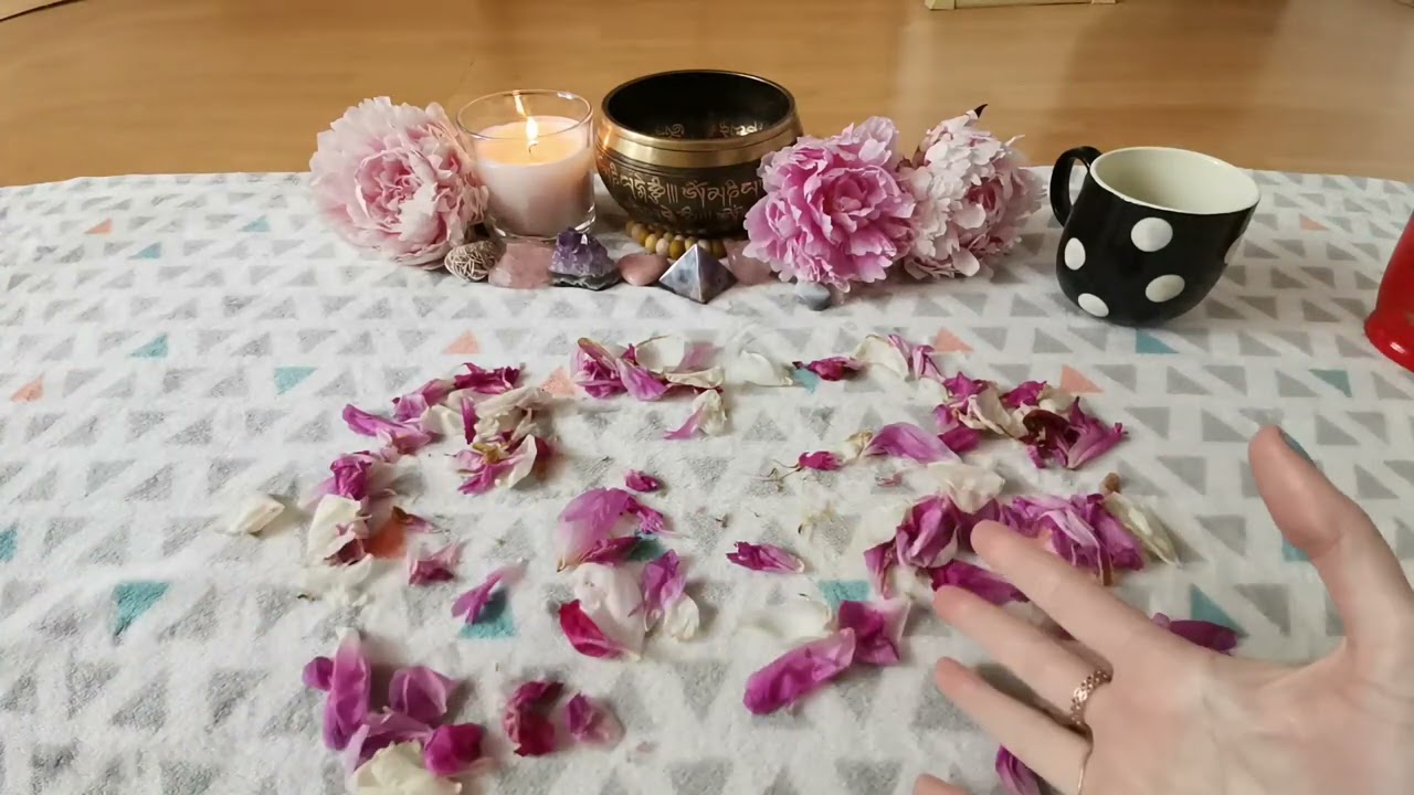 ⚜️Peony Petals Reading // What You Need to Hear Now ⚜️ 
