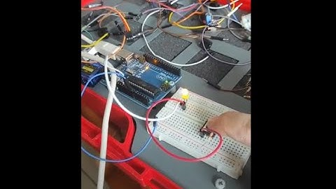 Tinkercad ile Sıfırdan Arduino Dersleri 10 - Buton İle Led Yakma 1 || Button and Led