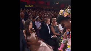 DiCaprio singing at the 2020 Oscars 😂🤣