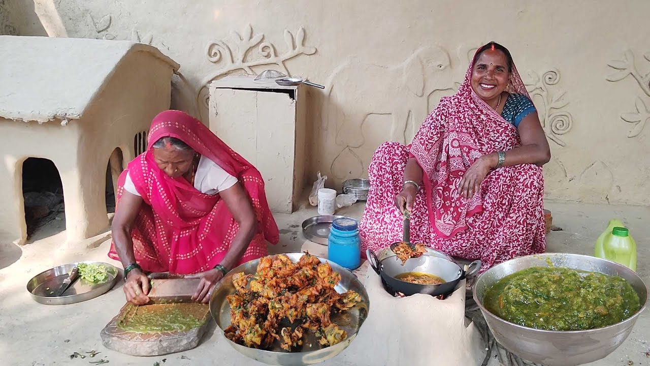 आज हमने बनाया अपने ननद और नंदोई के लिए प्याज की कुरकुरे पकौड़ी || Pyaj ki pakaudi ||