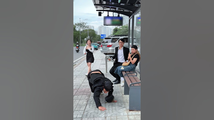 Be tolerant and help her [CONDA NGUYEN] #condanguyen #kindness #goodman #hero #action #help #respect