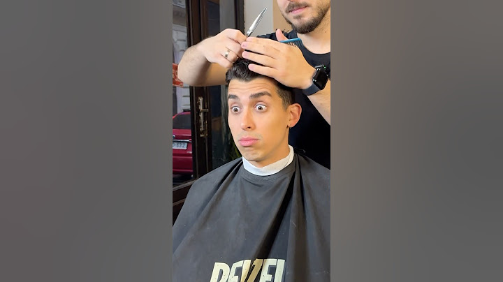 Amikor kiderül a fodrászod Real szurkoló…😭 #foci #freestylefc