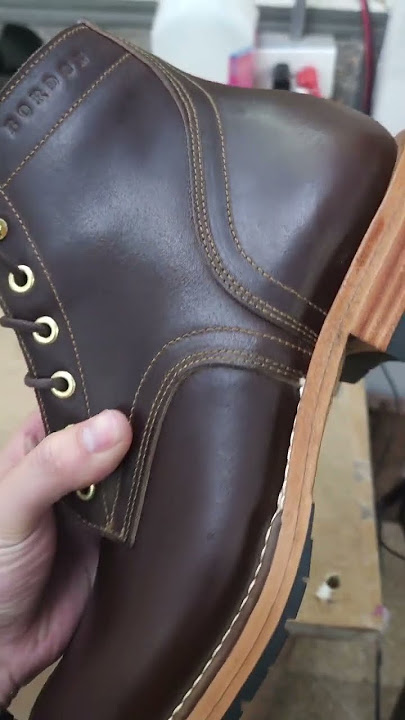 the coolest Wanes we've ever made, waxed flesh cinnamon and #vibram 2332, greatest combo ever