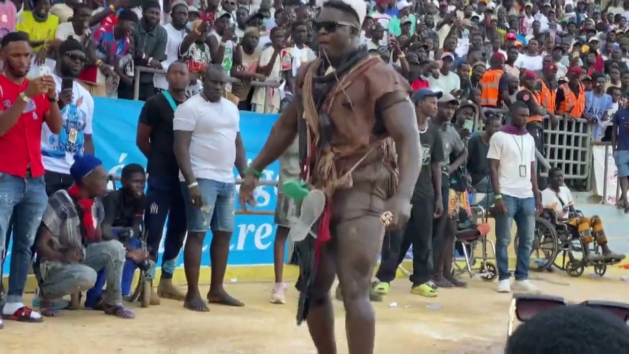 General malika lim baxou rek dafa graw ak forme bi mé xolal nim def gars yi 