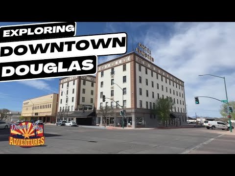 Douglas, Arizona | Art Car World, Last Supper Museum and El Chapo’s First Tunnel.