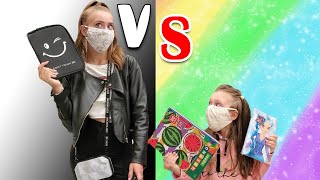 РАДУЖНАЯ VS ЧЕРНО-БЕЛАЯ КАНЦЕЛЯРИЯ! BACK TO SCHOOL ЧЕЛЛЕНДЖ.