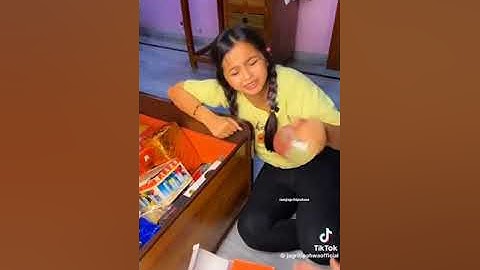 Mummy ka gifts vala pitara ❣️😍 Tag your childhood friends #jagritipahwaofficial #indianmom #indian
