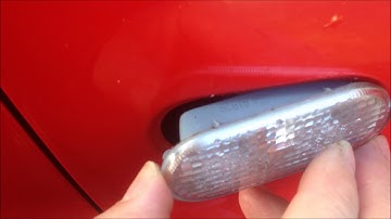 VW Polo: Side Indicator Housing: How to remove, push forward or rearward? (6N2)