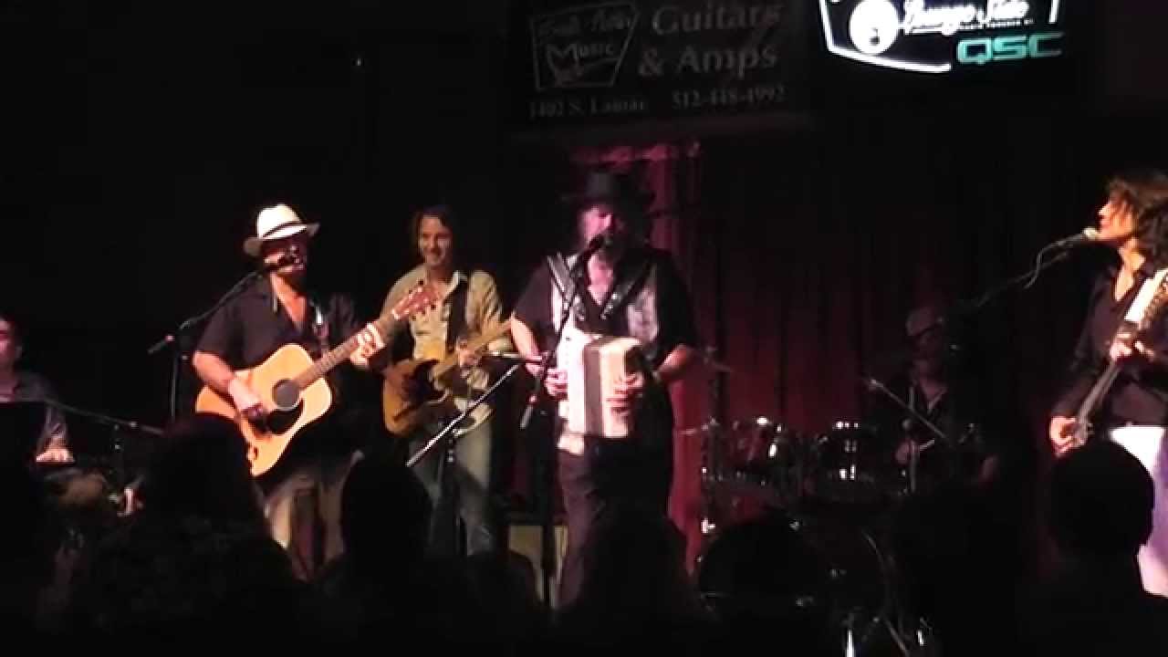 Hey Baby Que Paso!!! Ernie Durawa, Augie Meyers, Joe King Carrasco Strange Brew YouTube
