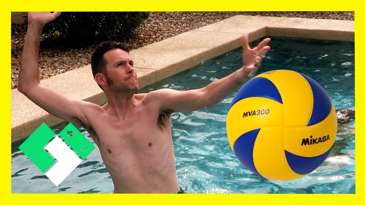 🏐 PLAYING VOLLEYBALL IN THE POOL IS HARD! 🏊🏼 (Day 1849) Clintus.tv