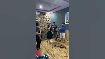 Thumbnail of Kisah Sempurna Cover Live In Studio