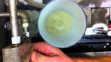 Geldart D Particles in a Fluidized Bed  (Top View)