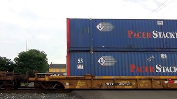 Big CSX Train Hits The Horn  From The WWoT Video Vault