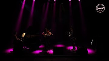 Building the Crate (Chicken Run) - John Powell & Harry Gregson-Williams