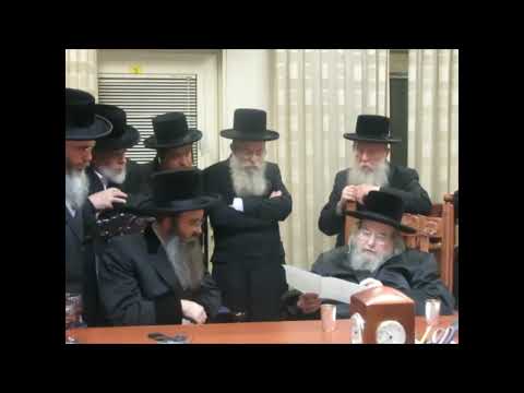 כ"ק אדמו"ר מסאדיגורא ירושלים ביים איינלאדענען כ"ק אדמו"ר מבעלזא צו די חתונה פון בתו הכלה