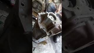 Atlas copco xahs 186 compressor DISASSEMBLY