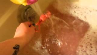 LUSH MAGIC WAND REUSABLE BUBBLE BAR DEMO screenshot 4