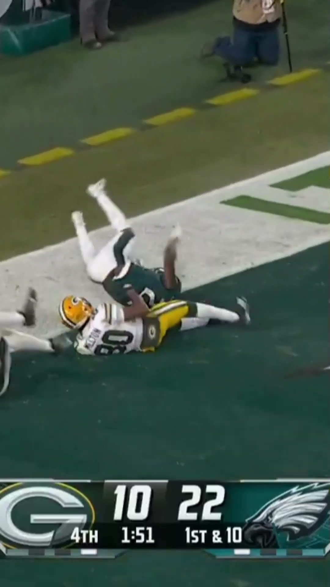 IT HAPPENED! Quinyon Mitchell gets HIS FIRST NFL PICK ?? Eagles vs Packers Wild Card Highlights