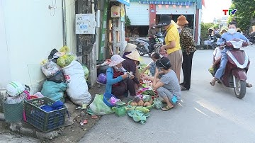 Chợ cóc họp tự phát tại xã Quảng Thạch huyện Quảng Xương tiềm ẩn nguy cơ mất an toàn giao thông