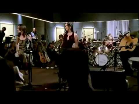 So young The Corrs (Unplugged) 1080p