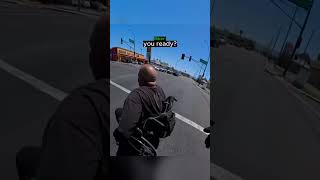 Kind Biker Wastes No Time to Help a Stranger…
