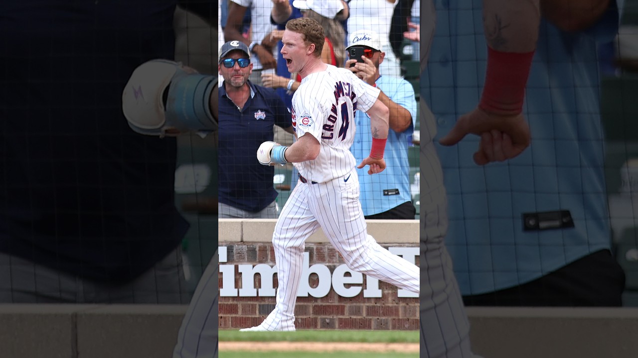 Pete Crow-Armstrong races home to complete a comeback W for the Cubs!