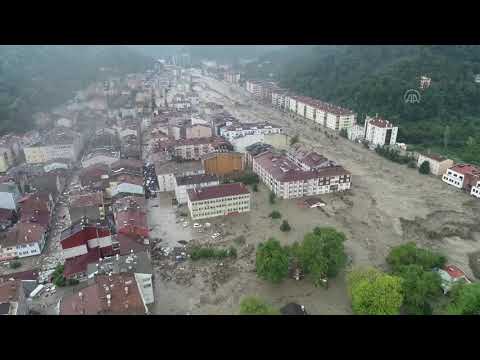 Bozkurt ilçesinde 11 Ağustos'ta yaşanan sel felaketi anının yeni drone görüntüleri ortaya çıktı