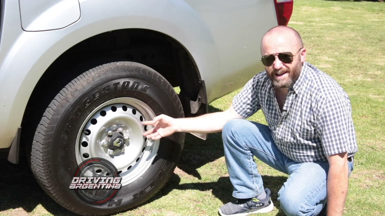 Driving Argentina 2022. Test Drive Pick Up Renault Alaskan DC1 160 y stands verano 2022 VW y Renault